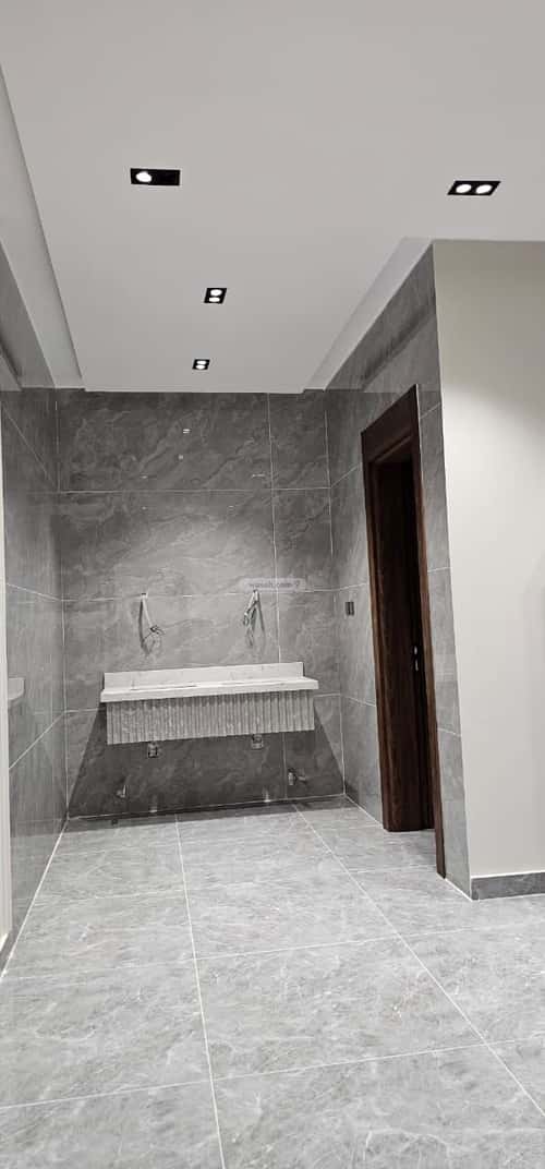 14 bedroom villa in Al Hamdaniyah 5