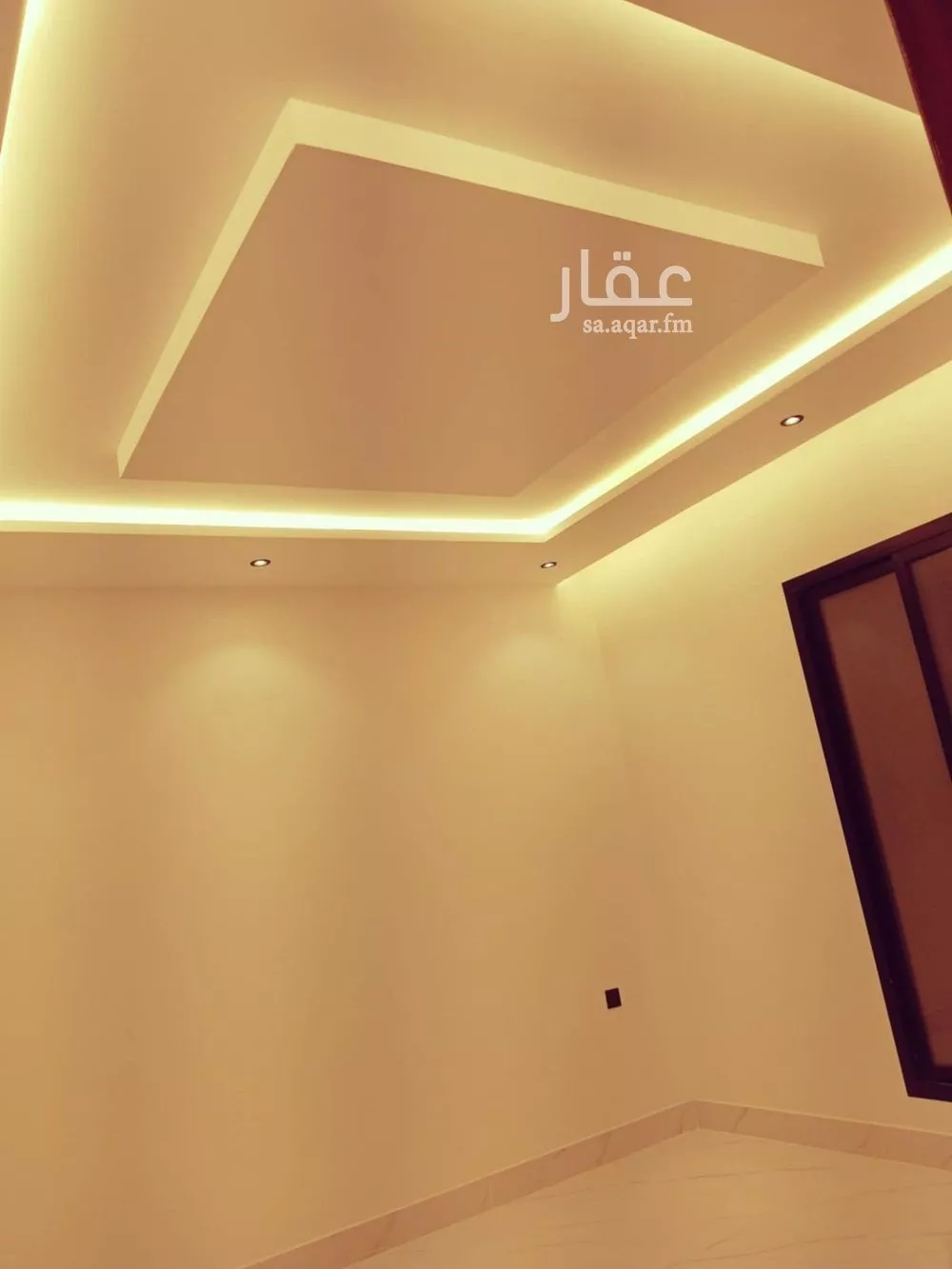 8 bedroom villa in Al Rimal 10