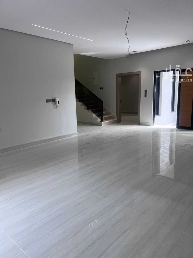 5 bedroom villa in Al Aqiq, Eastern Province 3