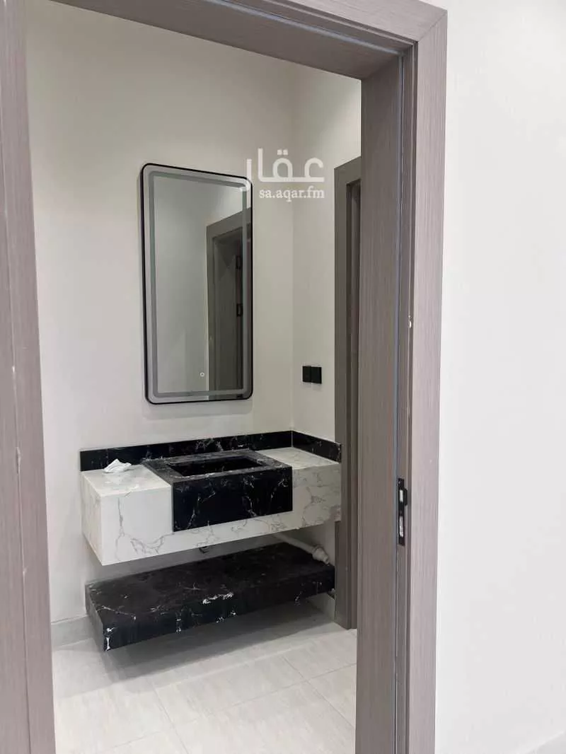 فيلا 6 غرف في العقيق 21