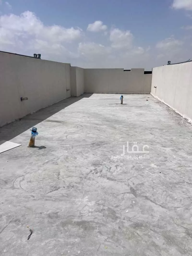 فيلا 6 غرف في العقيق 26