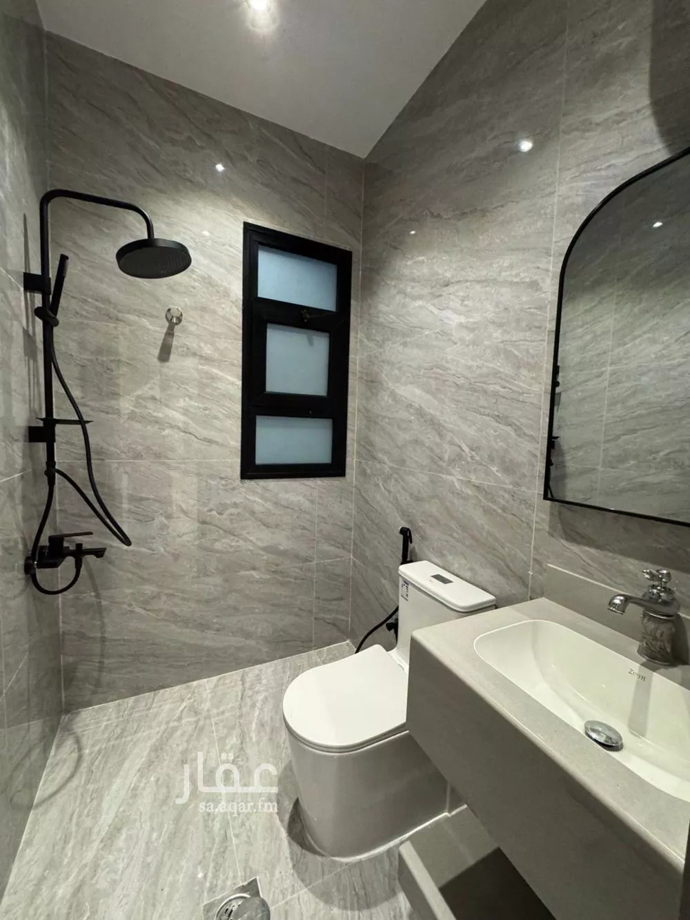 4 bedroom apartment in Al Hamra 1