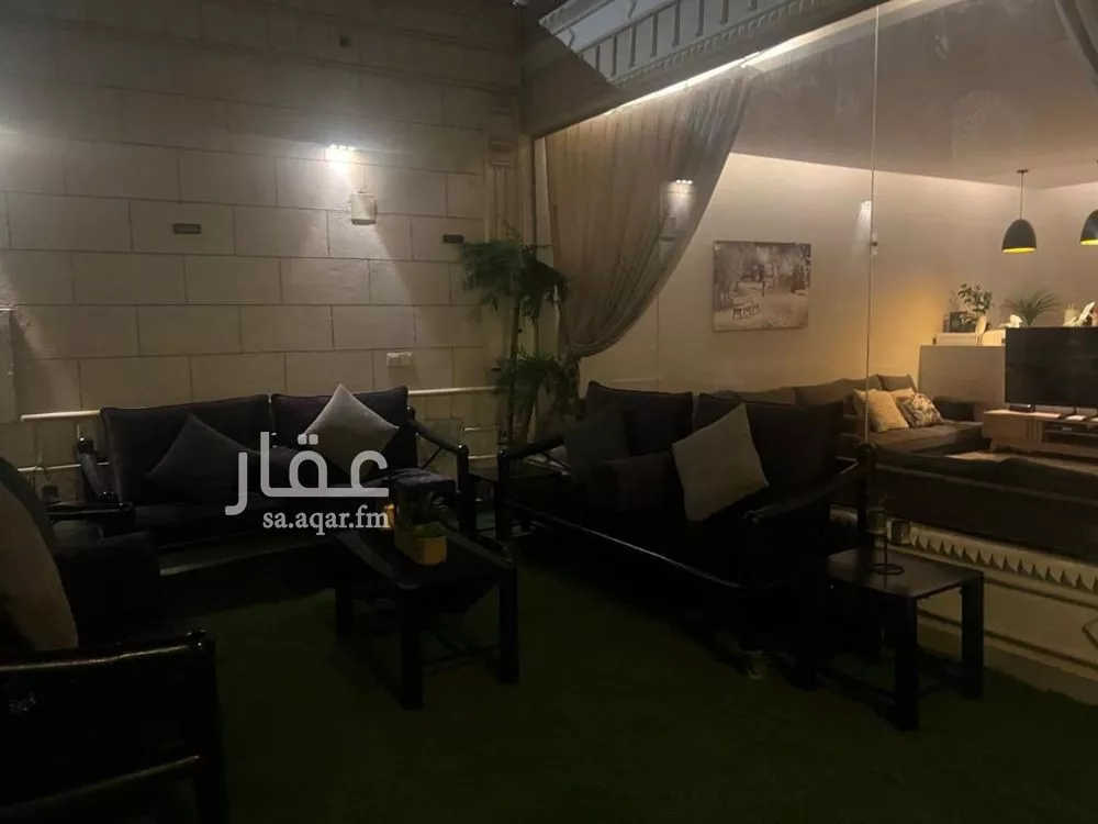 فيلا 10 غرف في الروضة 10