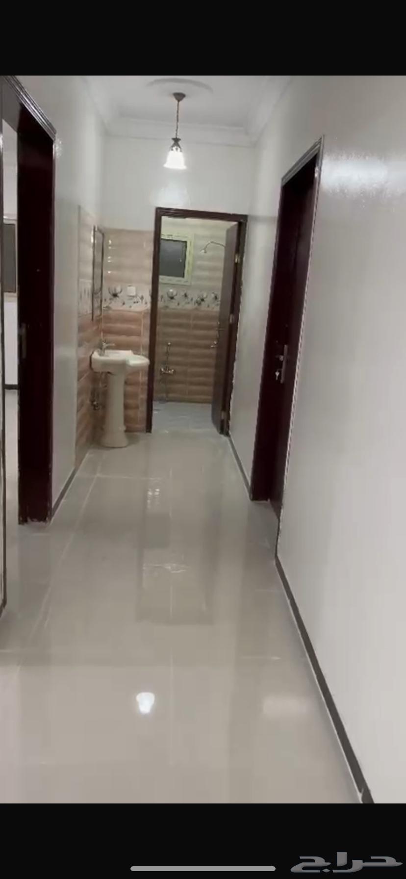 شقة 3 غرف في الرمال 2