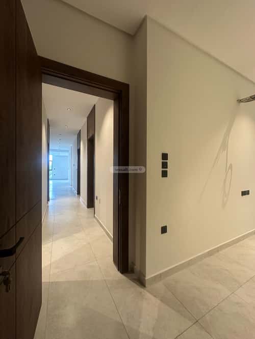 5 bedroom apartment in Al Zahra 16
