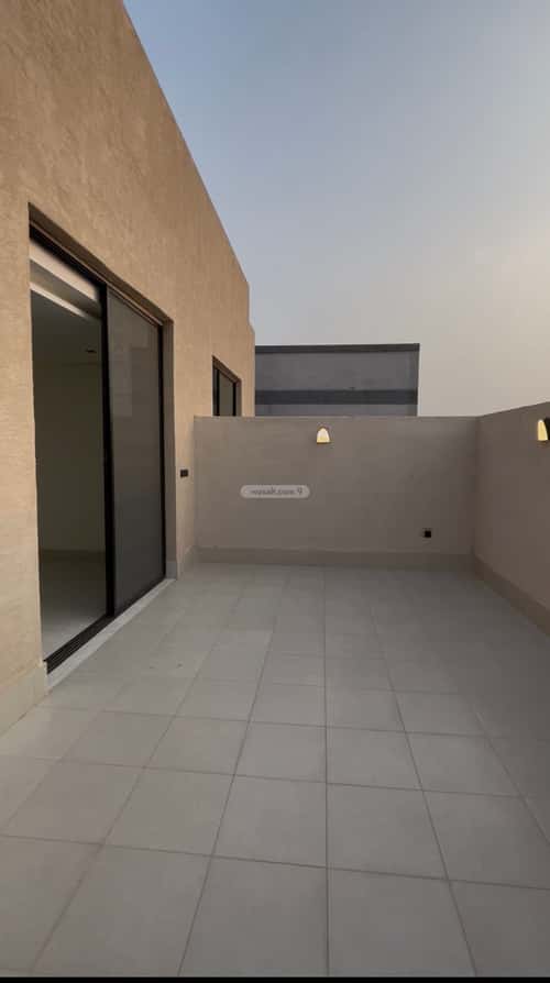 5 bedroom apartment in Al Manar 6
