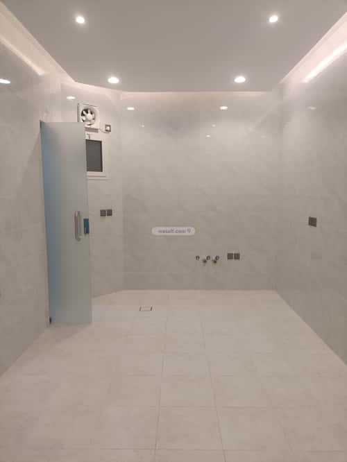 3 bedroom apartment in Al Marwa 8