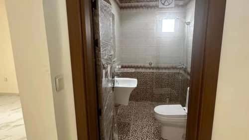 8 bedroom villa in Al Falah 3