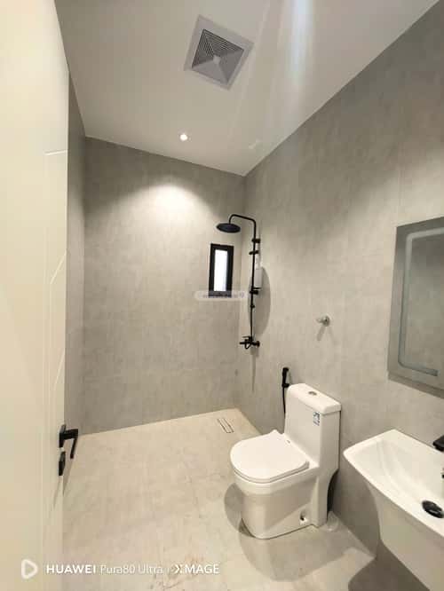 5 bedroom apartment in Ar Rayan 1