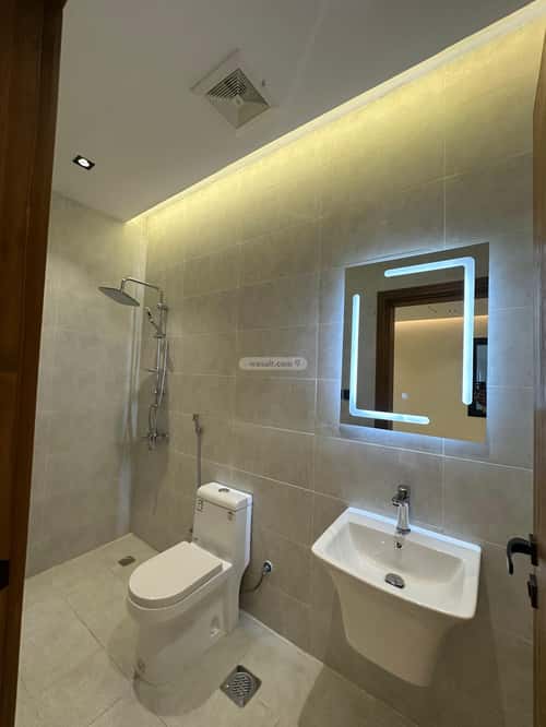 4 bedroom apartment in Al Manar 8
