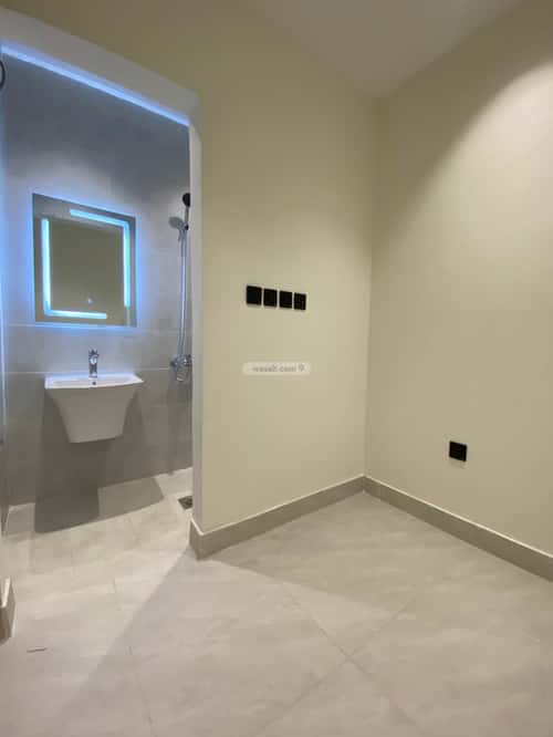 5 bedroom apartment in Al Manar 5