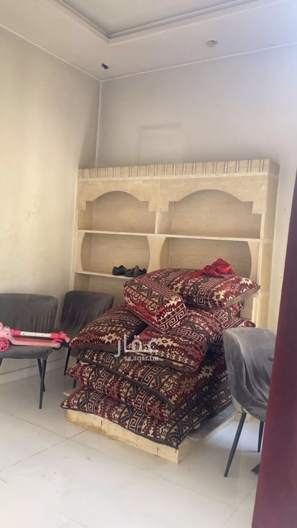 5 bedroom villa in Al Aziziyah 8
