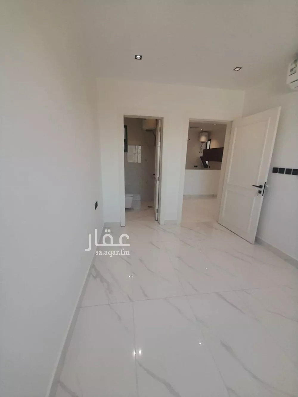3 bedroom apartment in Al Aqiq 9