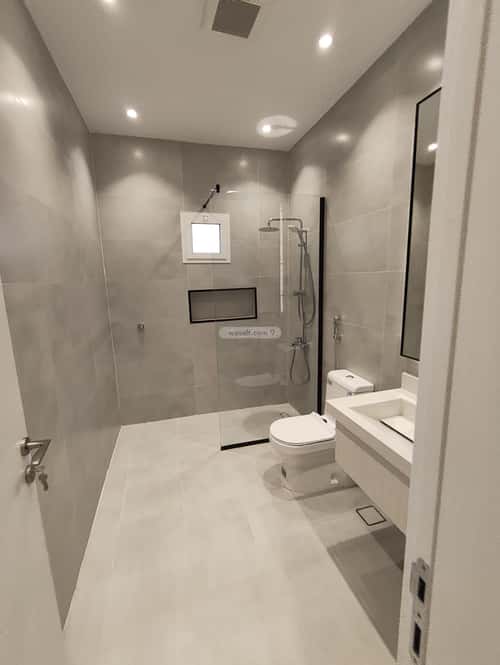 فيلا 12 غرف في طيبة 1