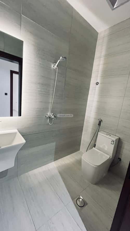 شقة 5 غرف في الصفاء 2