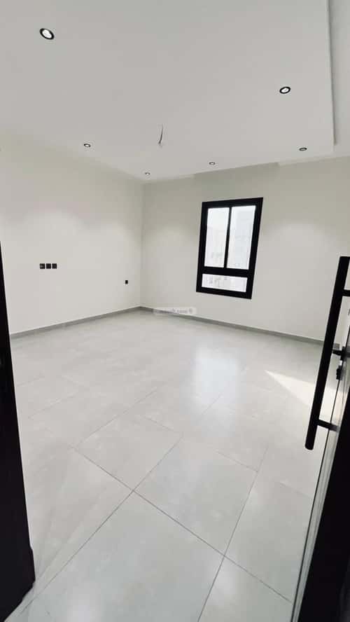 شقة 5 غرف في الصفاء 3