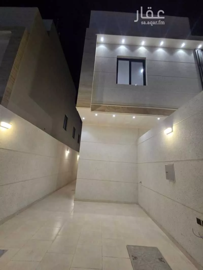 فيلا 5 غرف في عكاظ 2