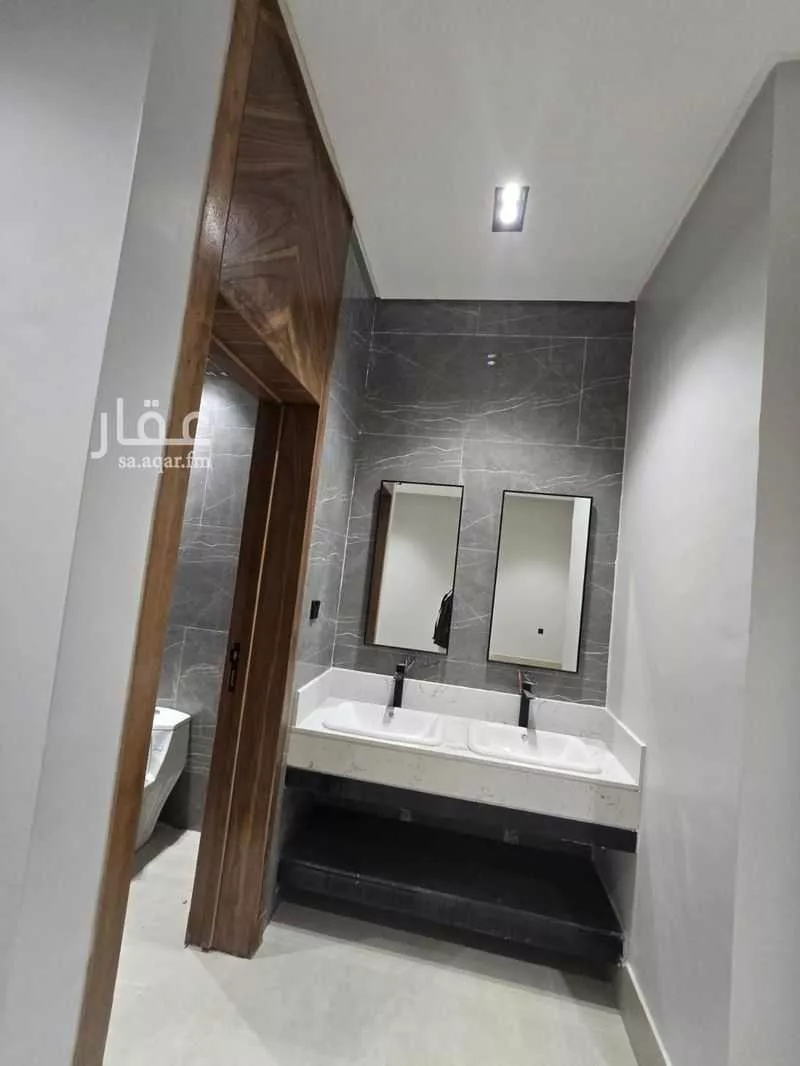 فيلا 5 غرف في عكاظ 19