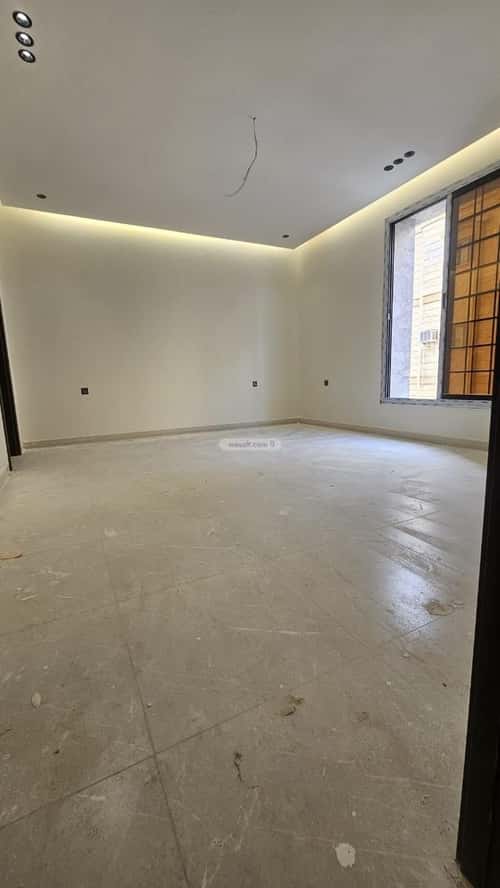 4 bedroom apartment in Al Rawdah 3