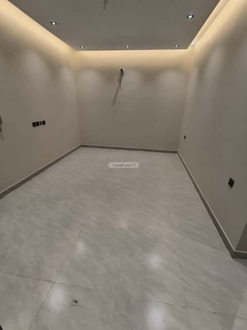 فيلا 12 غرف في الفلاح 3