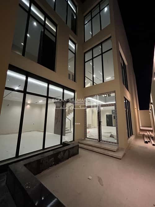 9 bedroom villa in Al Rahmaniyyah 4