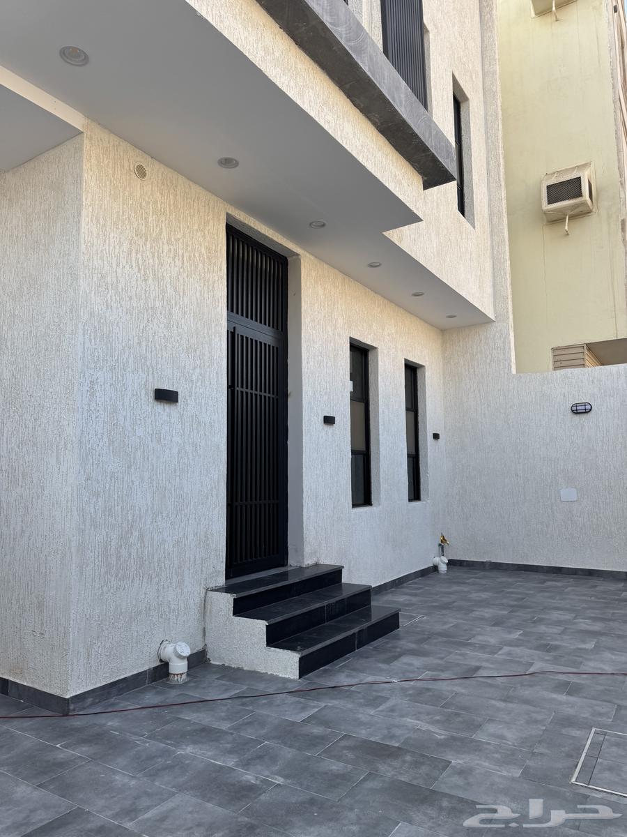 7 bedroom villa in Al Khumrah, Jeddah 17