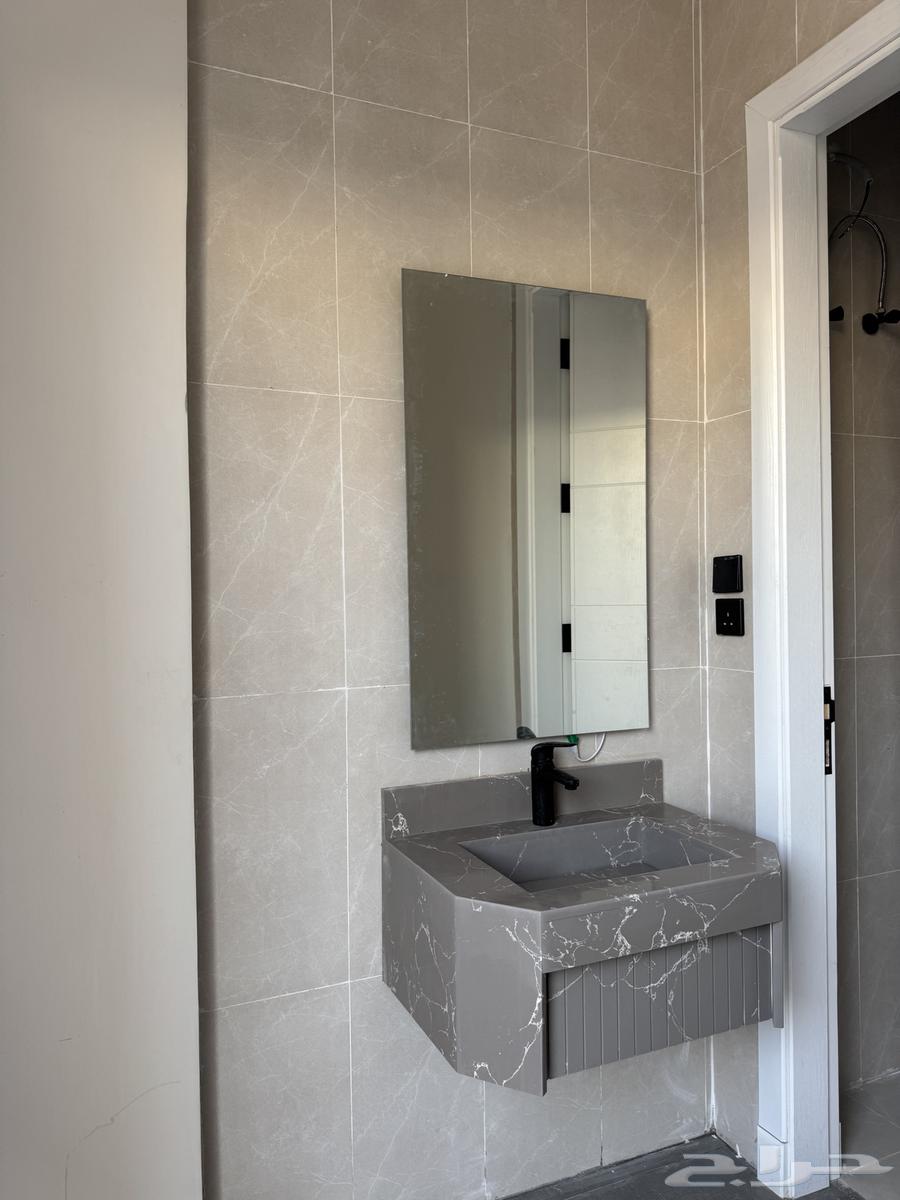 7 bedroom villa in Al Khumrah, Jeddah 24
