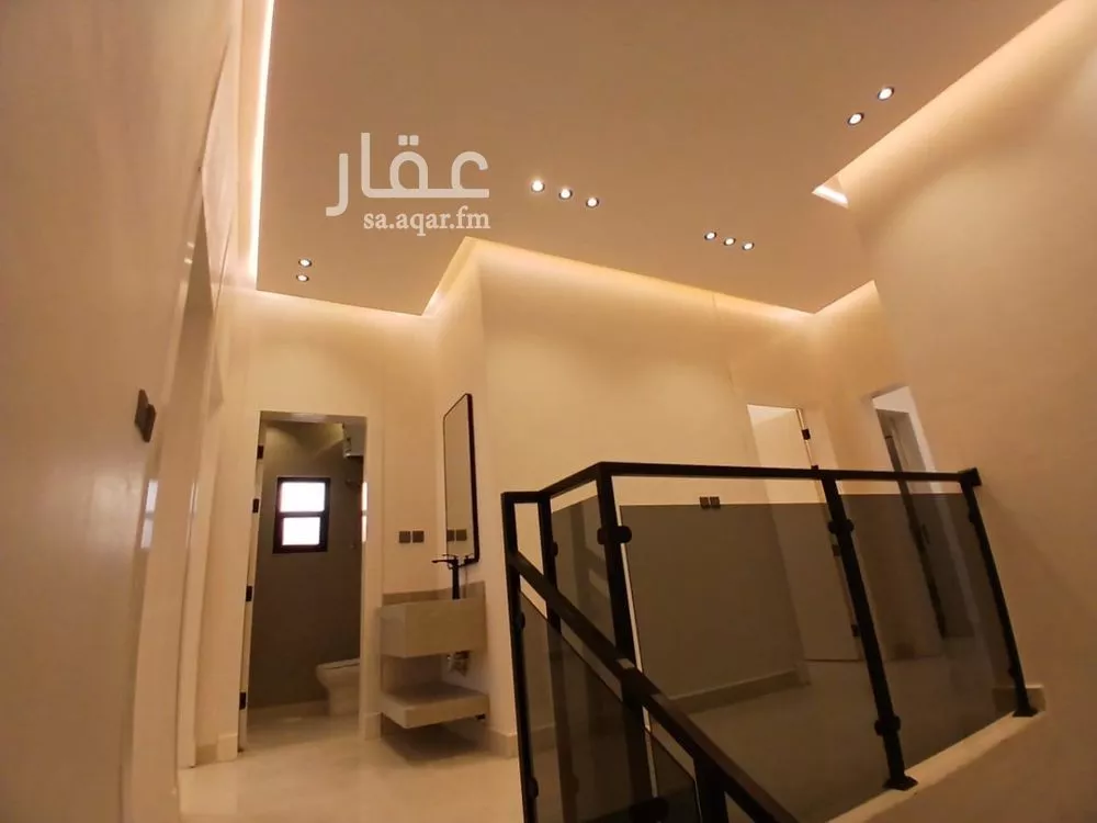 فيلا 5 غرف في الجنادرية 5
