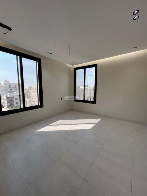 شقة 4 غرف في الروضة 4