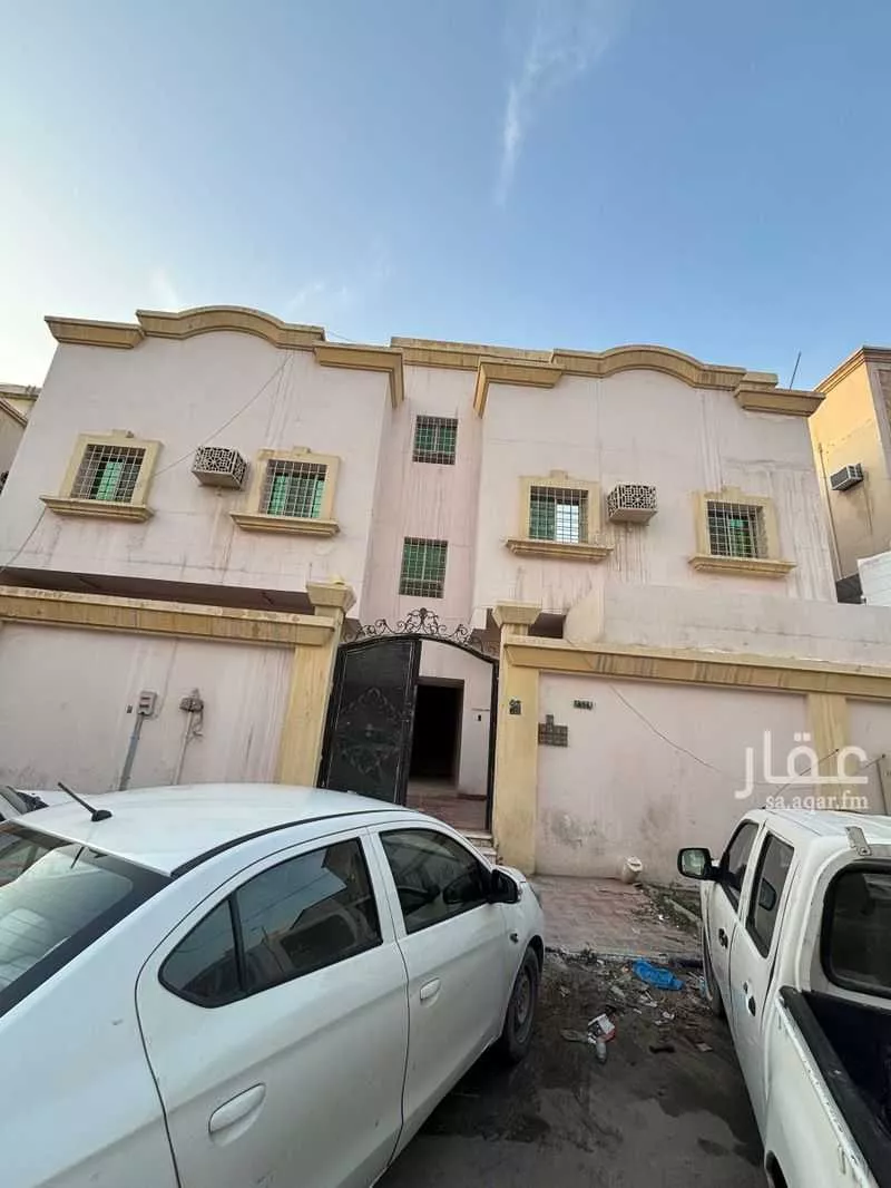 21 bedroom building in Al Dabab, Eastern Province 6