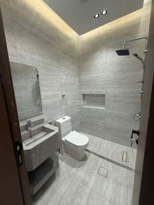 4 bedroom apartment in Al Rawdah 6