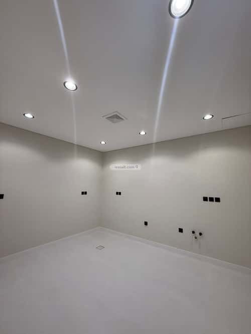 4 bedroom apartment in Al Rabwa 2