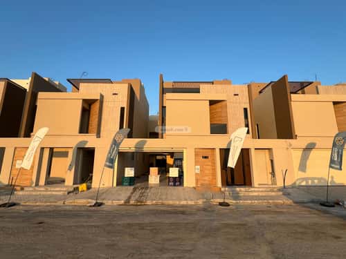 6 bedroom villa in Al Yaqout 18