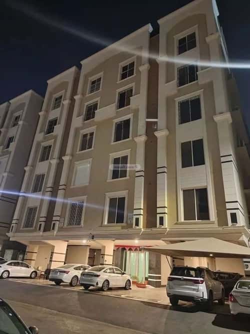 6 bedroom apartment in Al Rabwa 5