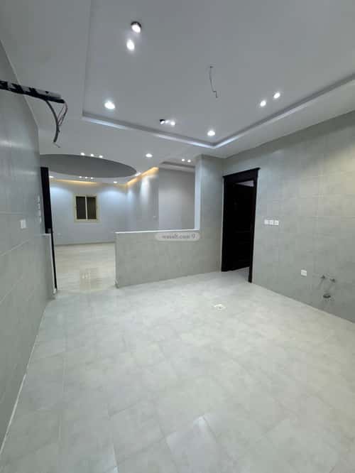 4 bedroom apartment in Al Safaa 8
