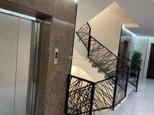 5 bedroom apartment in Al Marwa 9