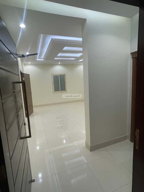 5 bedroom apartment in Al Marwa 15