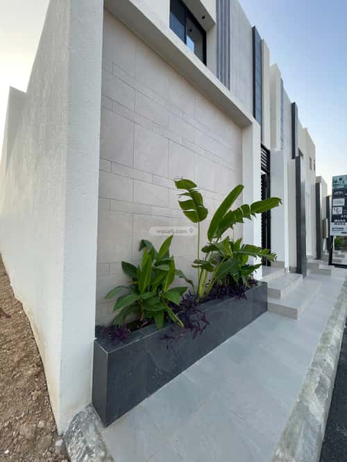 5 bedroom villa in Al Shiraa 15