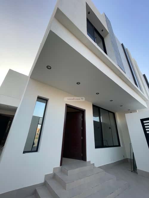 5 bedroom villa in Al Shiraa 10