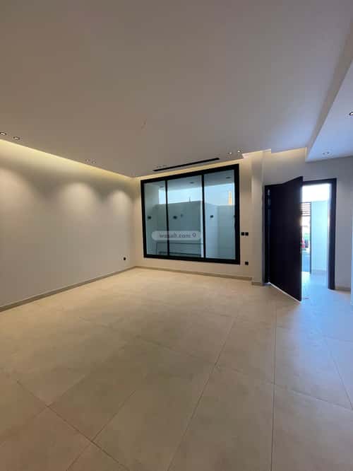 5 bedroom villa in Al Shiraa 6