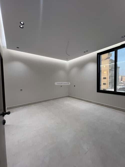 4 bedroom apartment in Al Salamah 1