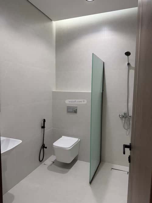 3 bedroom apartment in Al Rabwa 10