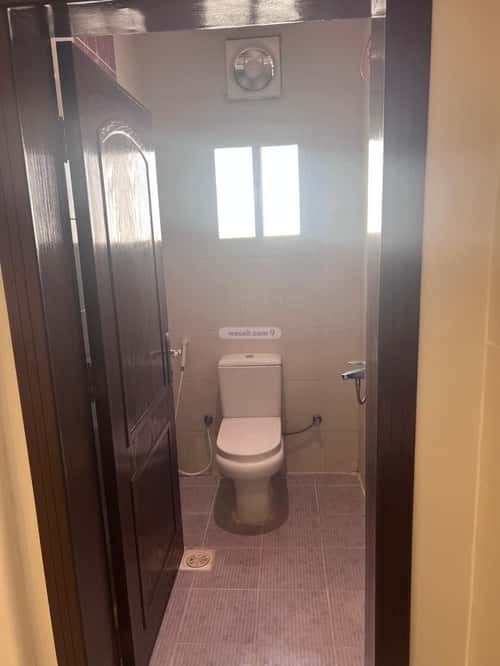 شقة 2 غرف في النزهة 1