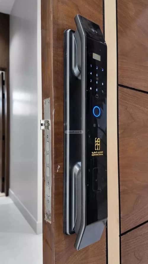 4 bedroom apartment in Al Manar 8