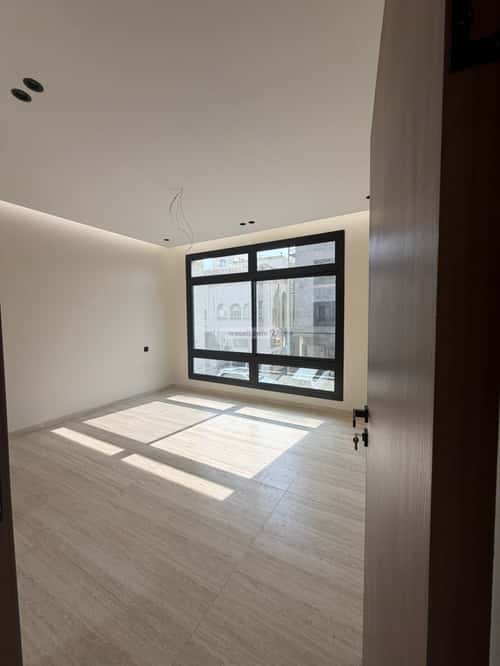 5 bedroom apartment in Al Naeem 1