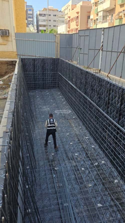 3 bedroom apartment in Al Sharafiyah 4