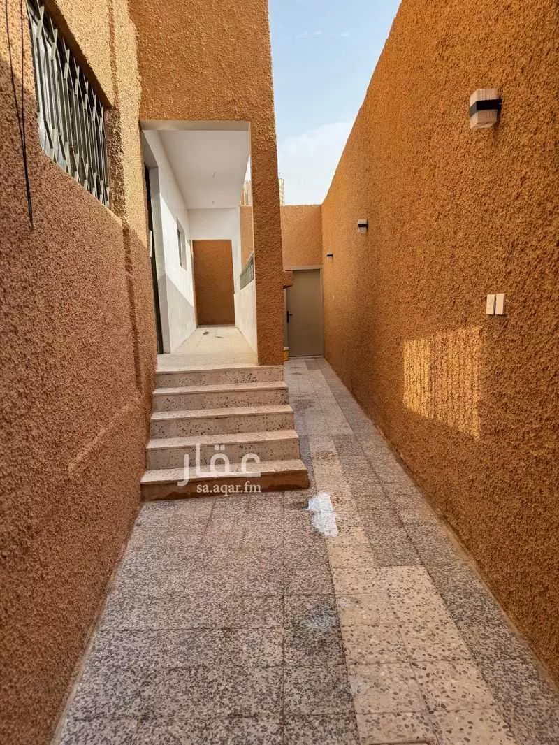 عمارة 582 م² في الديرة 17