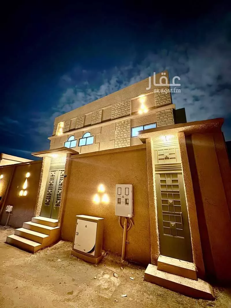 عمارة 582 م² في الديرة 5