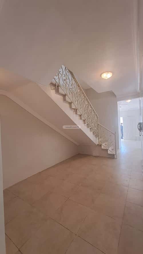 4 bedroom villa in Al Basateen, Jeddah 9