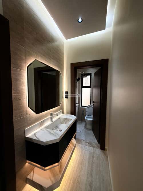 5 bedroom apartment in Al Rawdah 4